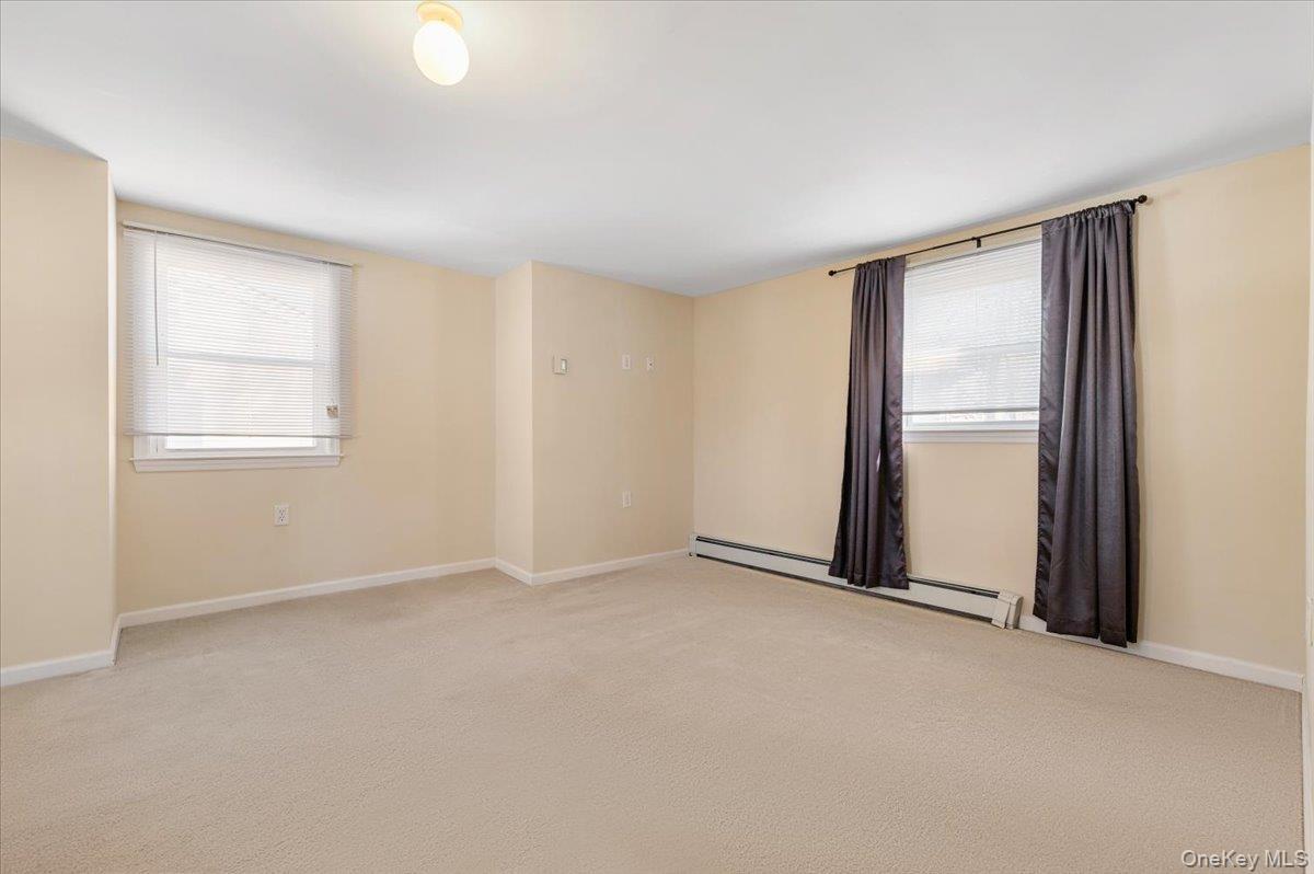 Single Family Maple  Suffolk County, NY 11746, MLS-985312-16