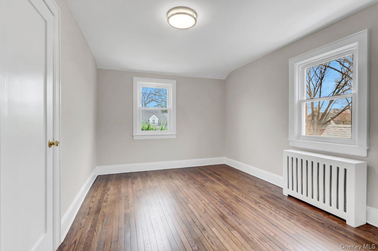 Single Family Carol  Nassau County, NY 11563, MLS-985320-26