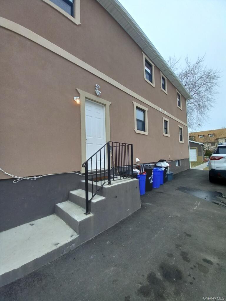 Single Family Clinton Avenue Nassau County, NY 11096, MLS-985333-2