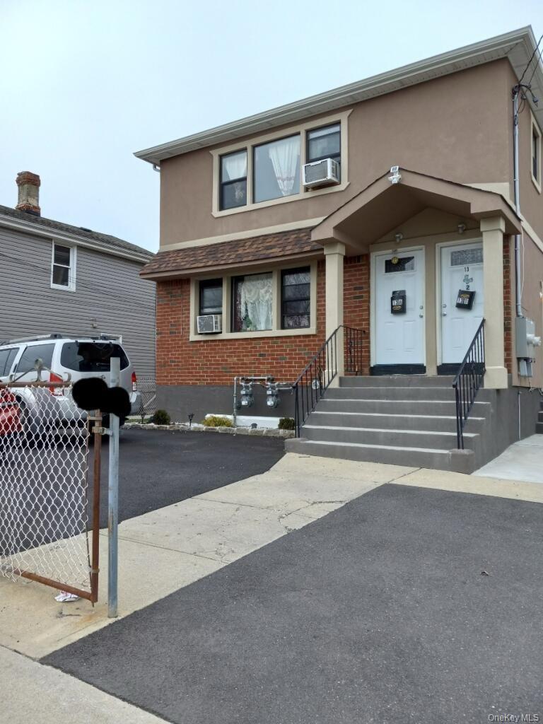 Single Family Clinton Avenue Nassau County, NY 11096, MLS-985333-7
