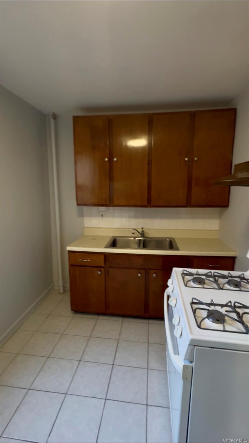 Apartment Longfellow  Bronx, NY 10460, MLS-985353-4
