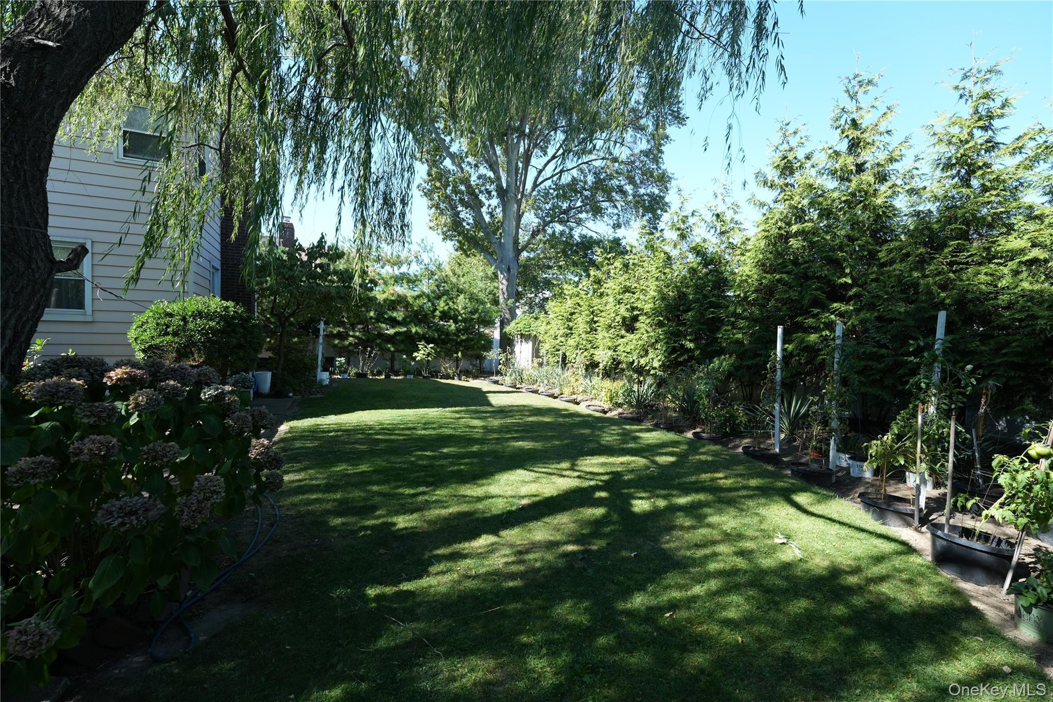 Single Family Merrifield Avenue Nassau County, NY 11572, MLS-985355-18