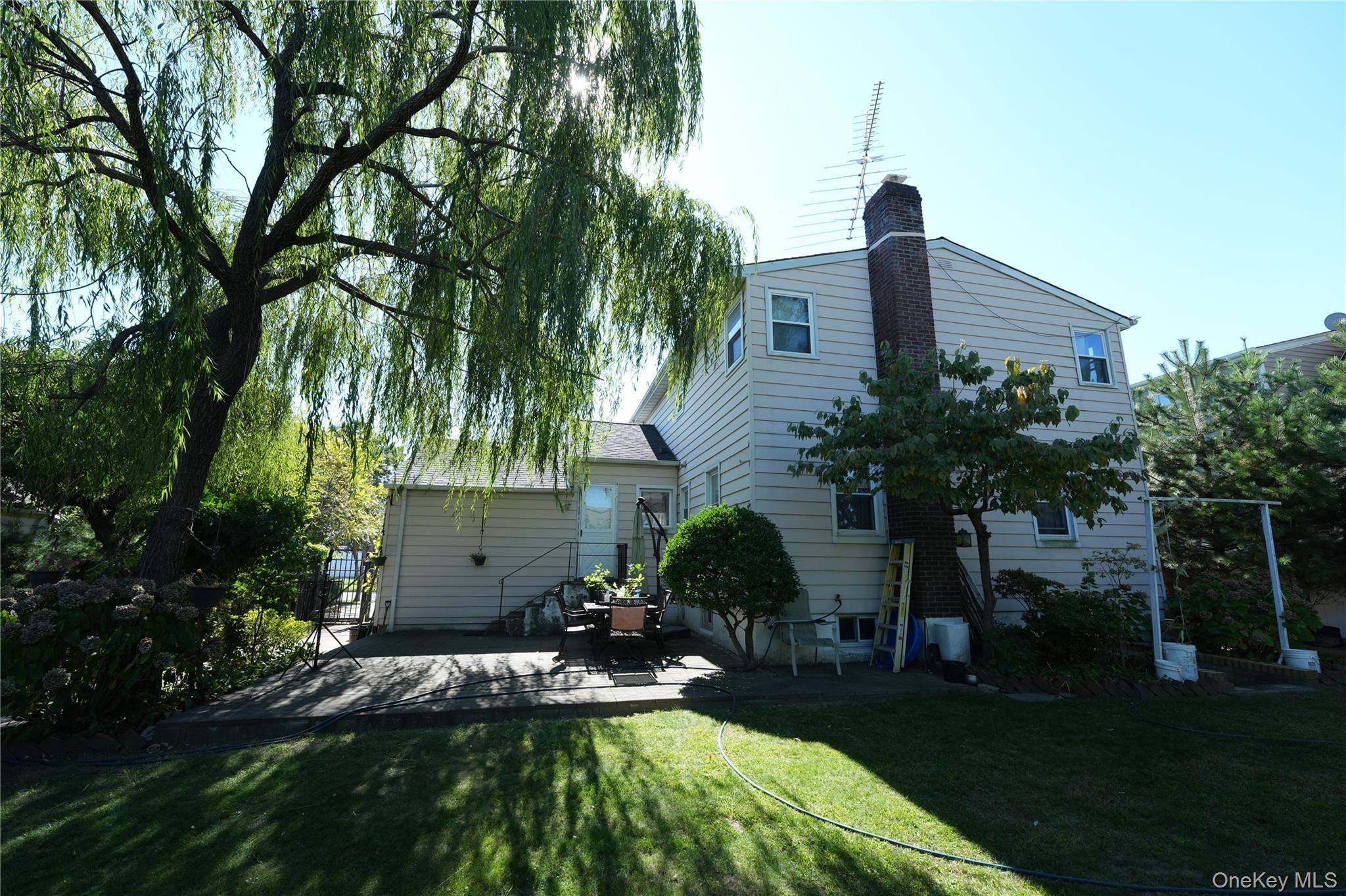 Single Family Merrifield Avenue Nassau County, NY 11572, MLS-985355-21