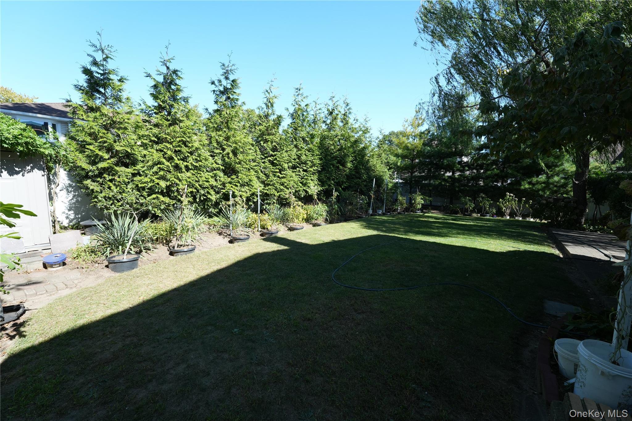 Single Family Merrifield Avenue Nassau County, NY 11572, MLS-985355-22