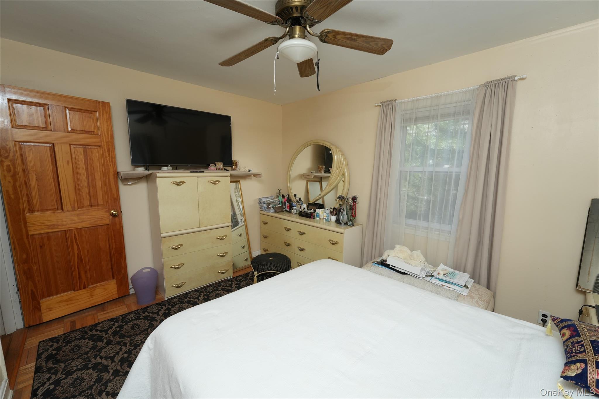 Single Family Merrifield Avenue Nassau County, NY 11572, MLS-985355-4