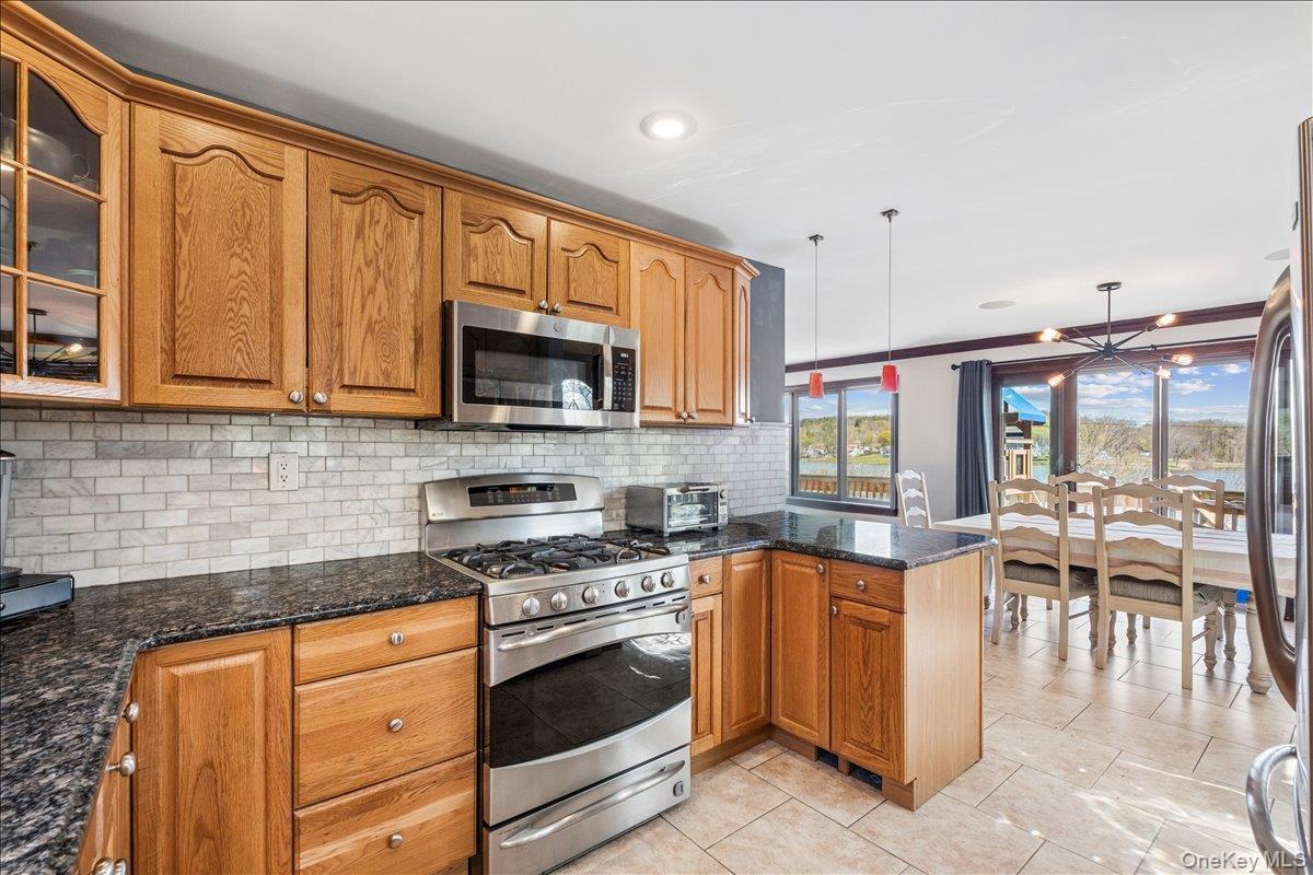 Single Family Lakeshore  Putnam County, NY 10512, MLS-985385-10