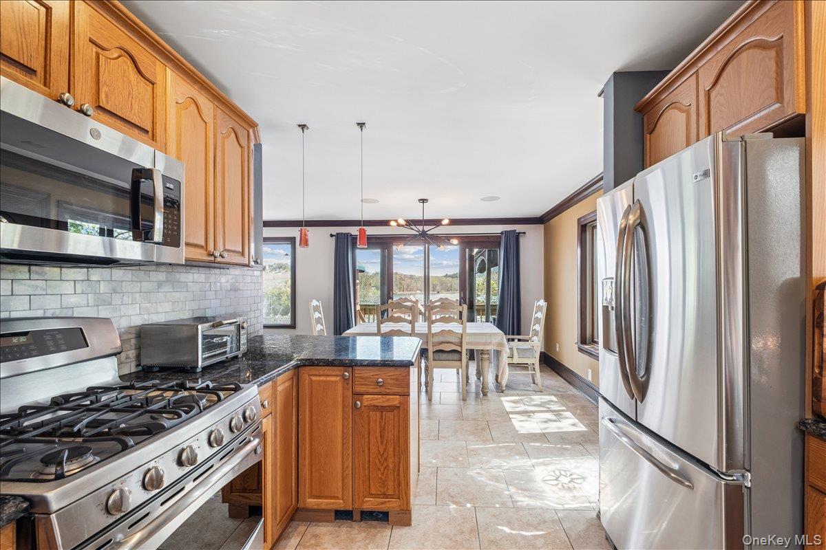 Single Family Lakeshore  Putnam County, NY 10512, MLS-985385-11