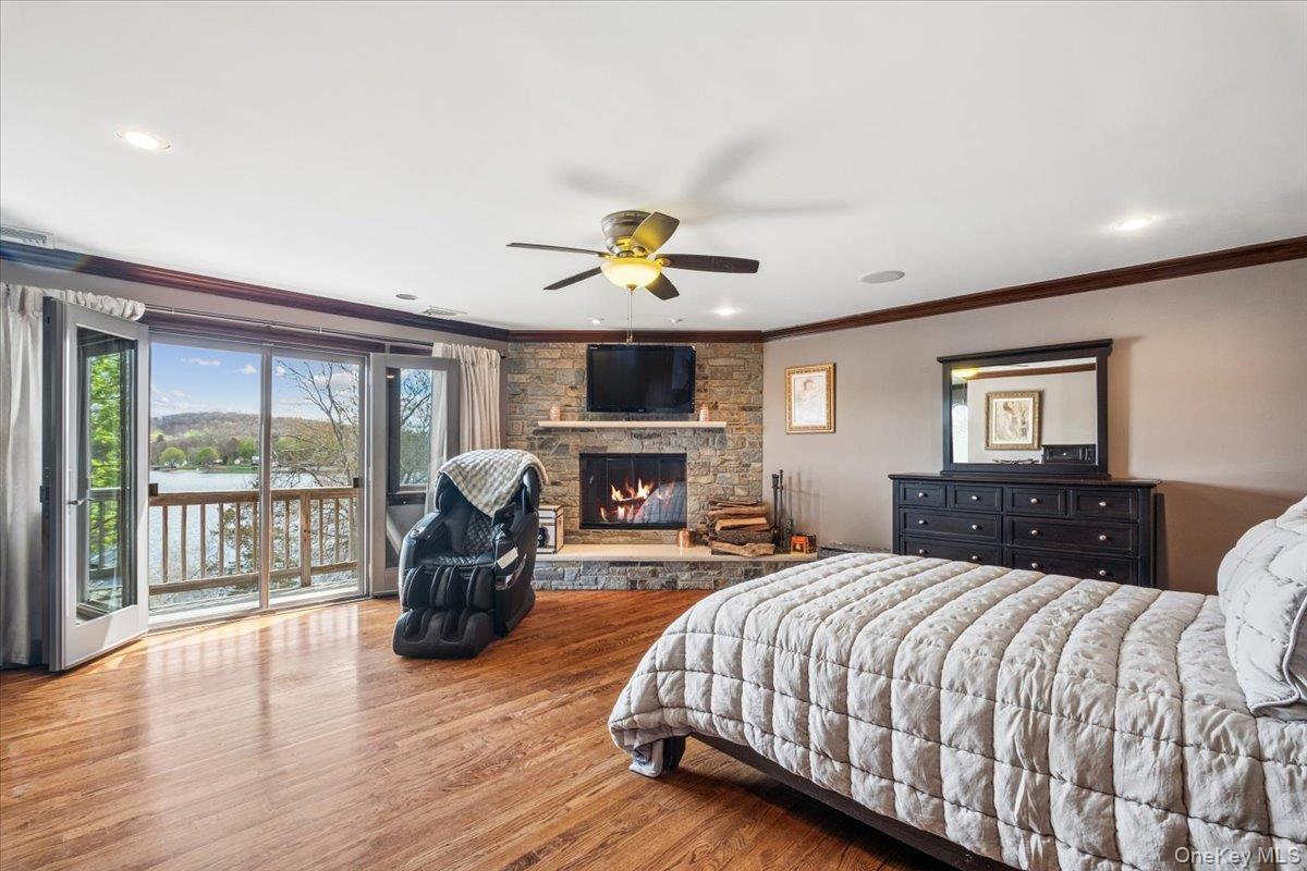 Single Family Lakeshore  Putnam County, NY 10512, MLS-985385-18