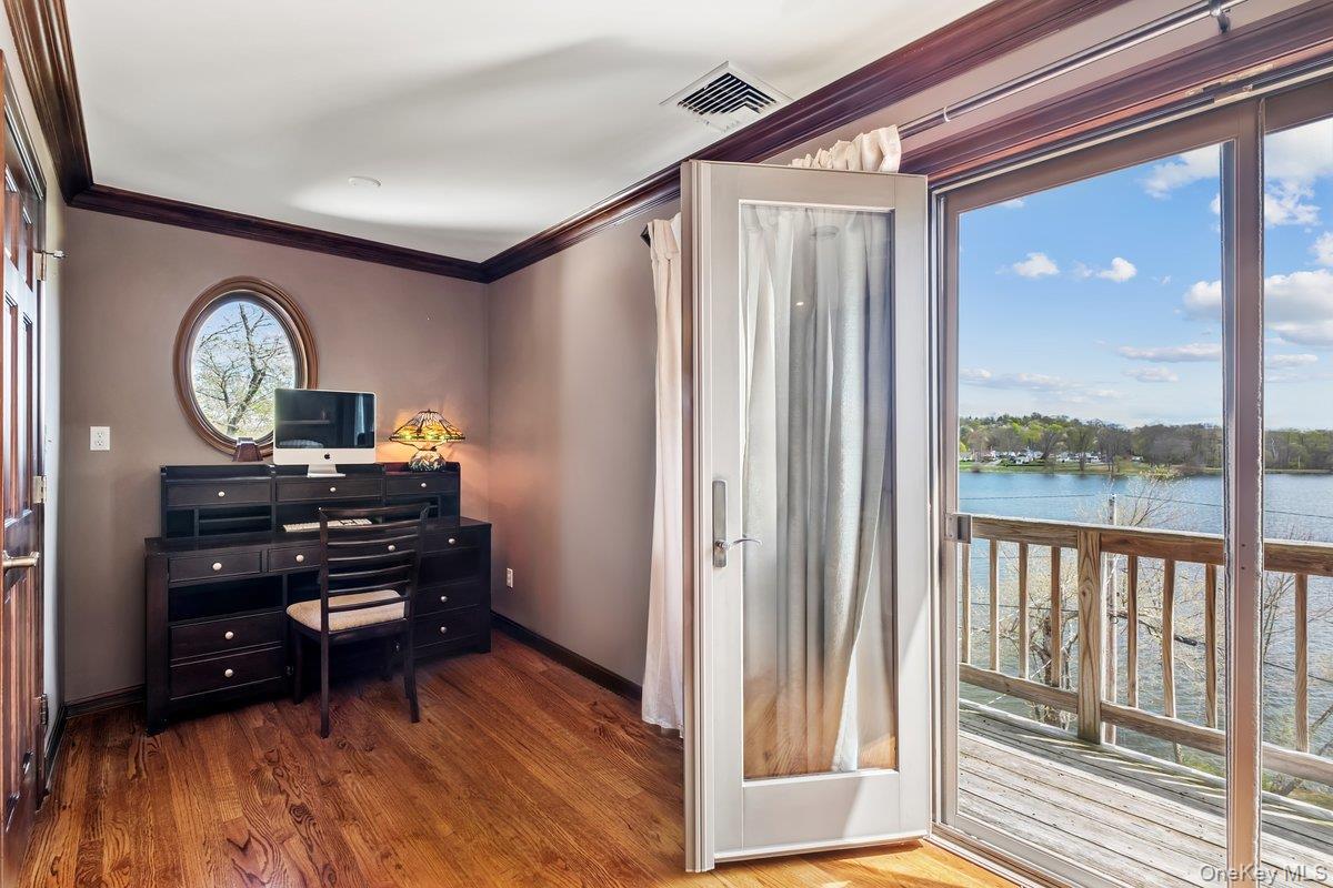 Single Family Lakeshore  Putnam County, NY 10512, MLS-985385-21