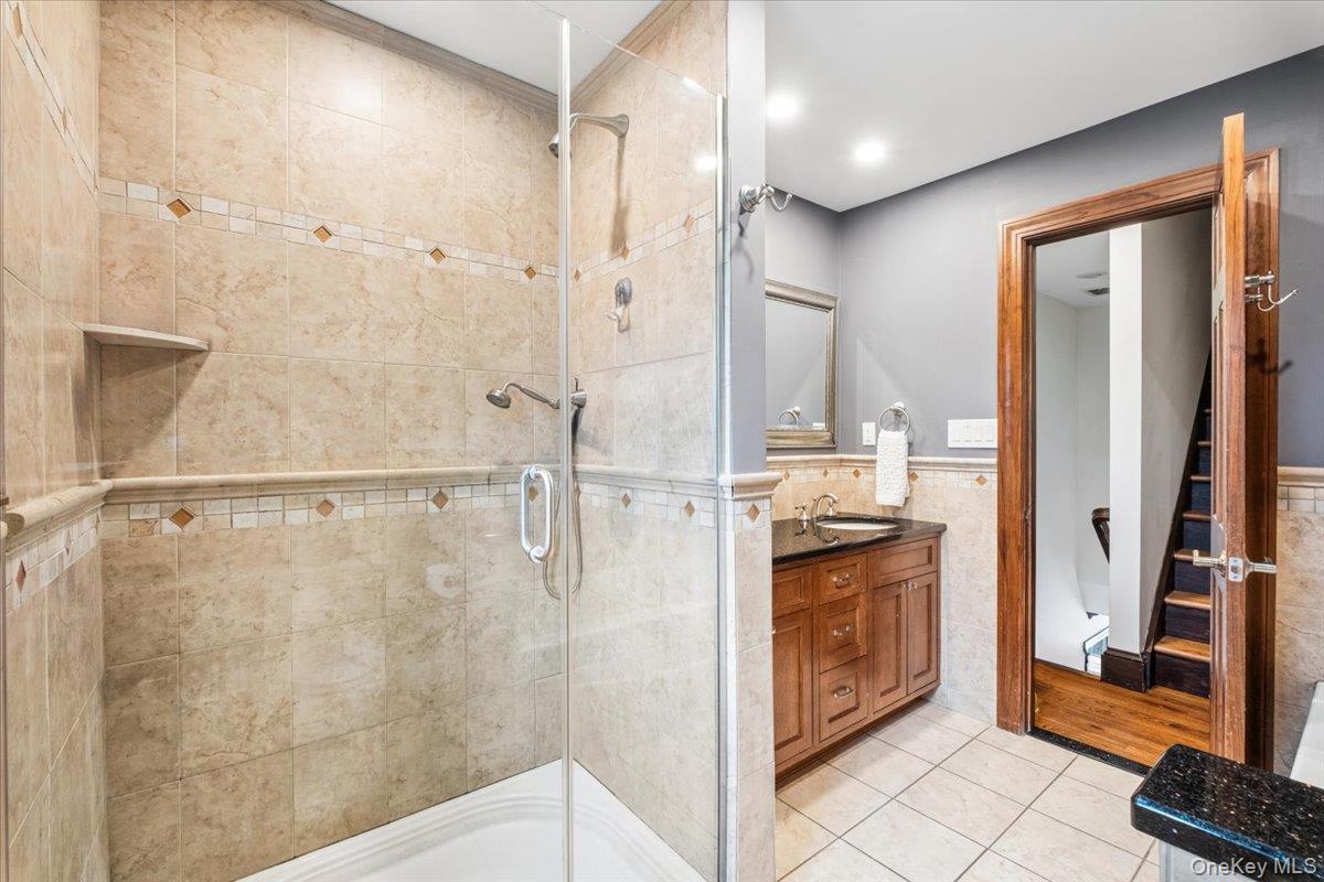 Single Family Lakeshore  Putnam County, NY 10512, MLS-985385-26