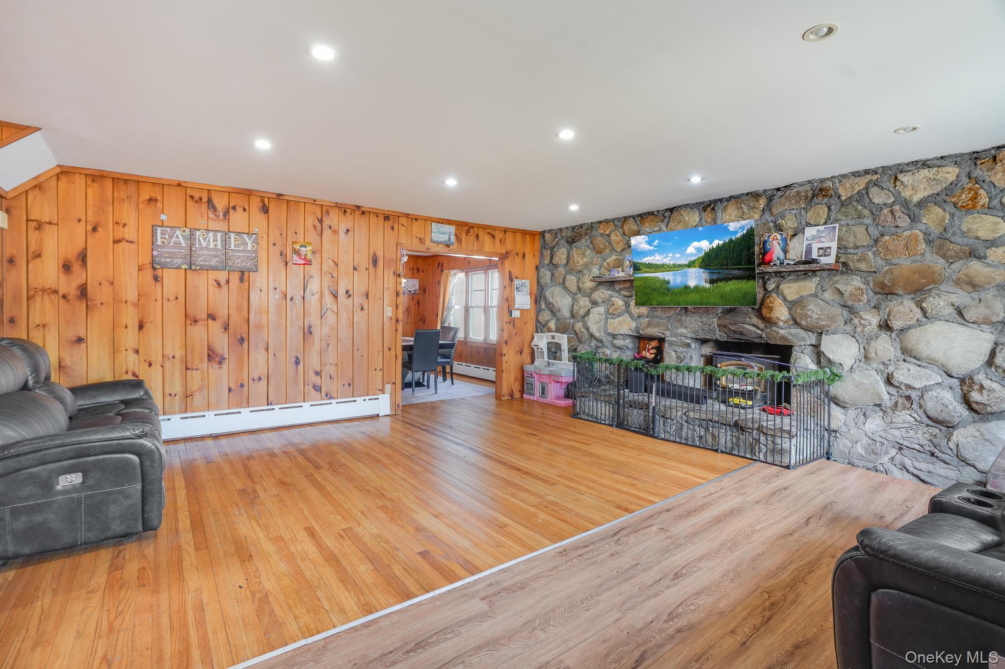 Single Family Freedom Plains  Dutchess County, NY 12603, MLS-985386-11