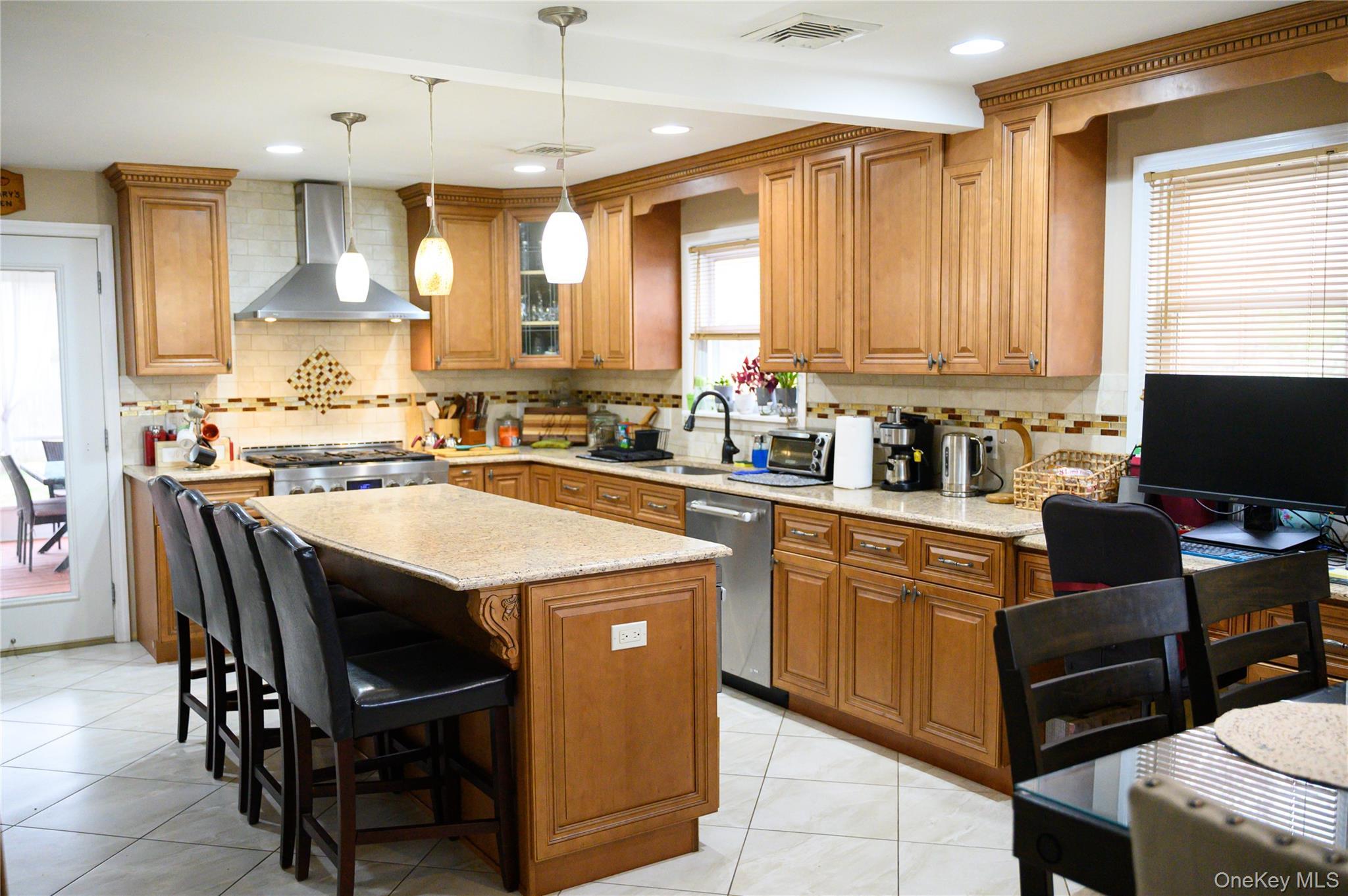Single Family Chauncey  Suffolk County, NY 11727, MLS-985433-10