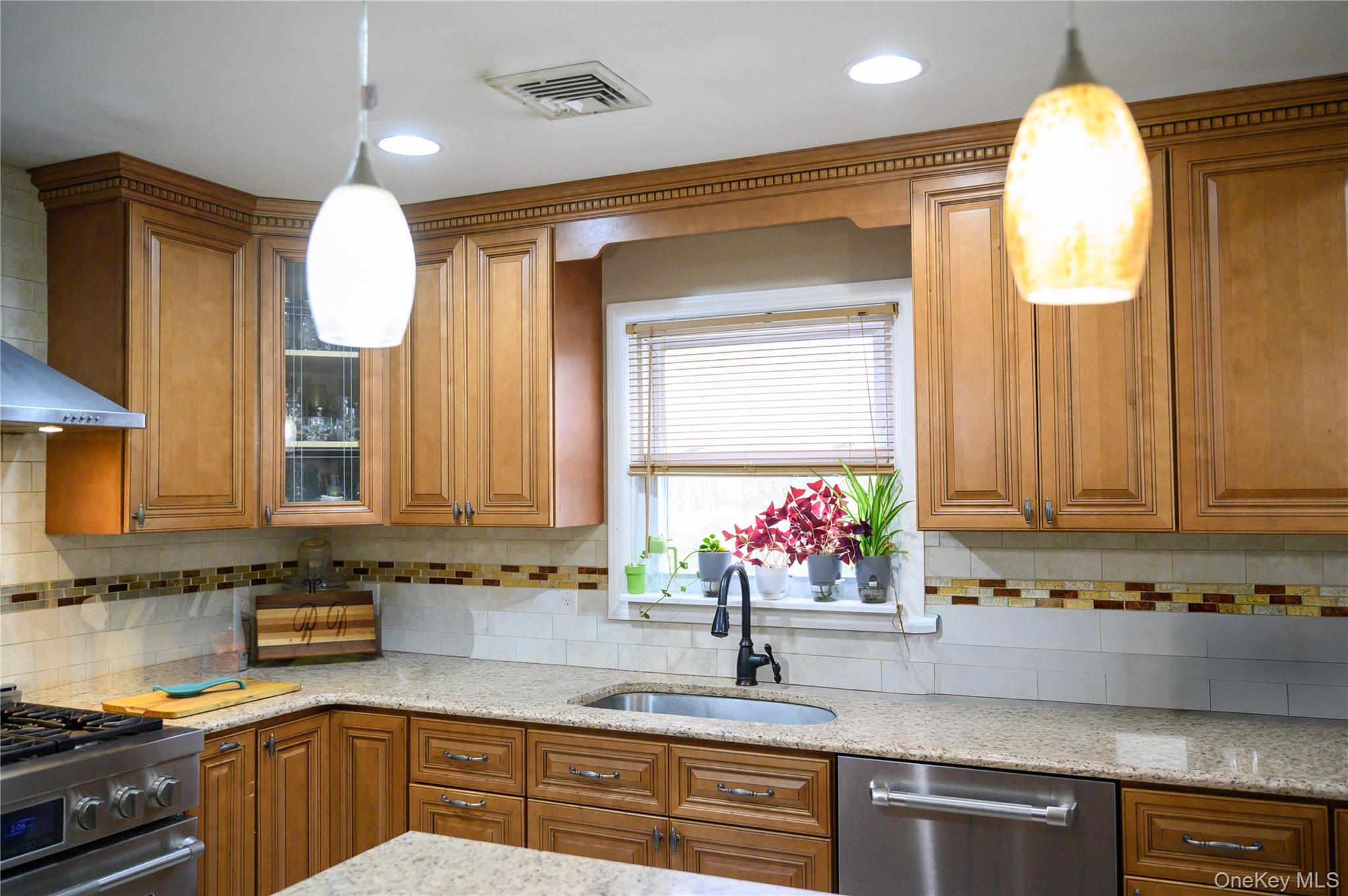 Single Family Chauncey  Suffolk County, NY 11727, MLS-985433-13