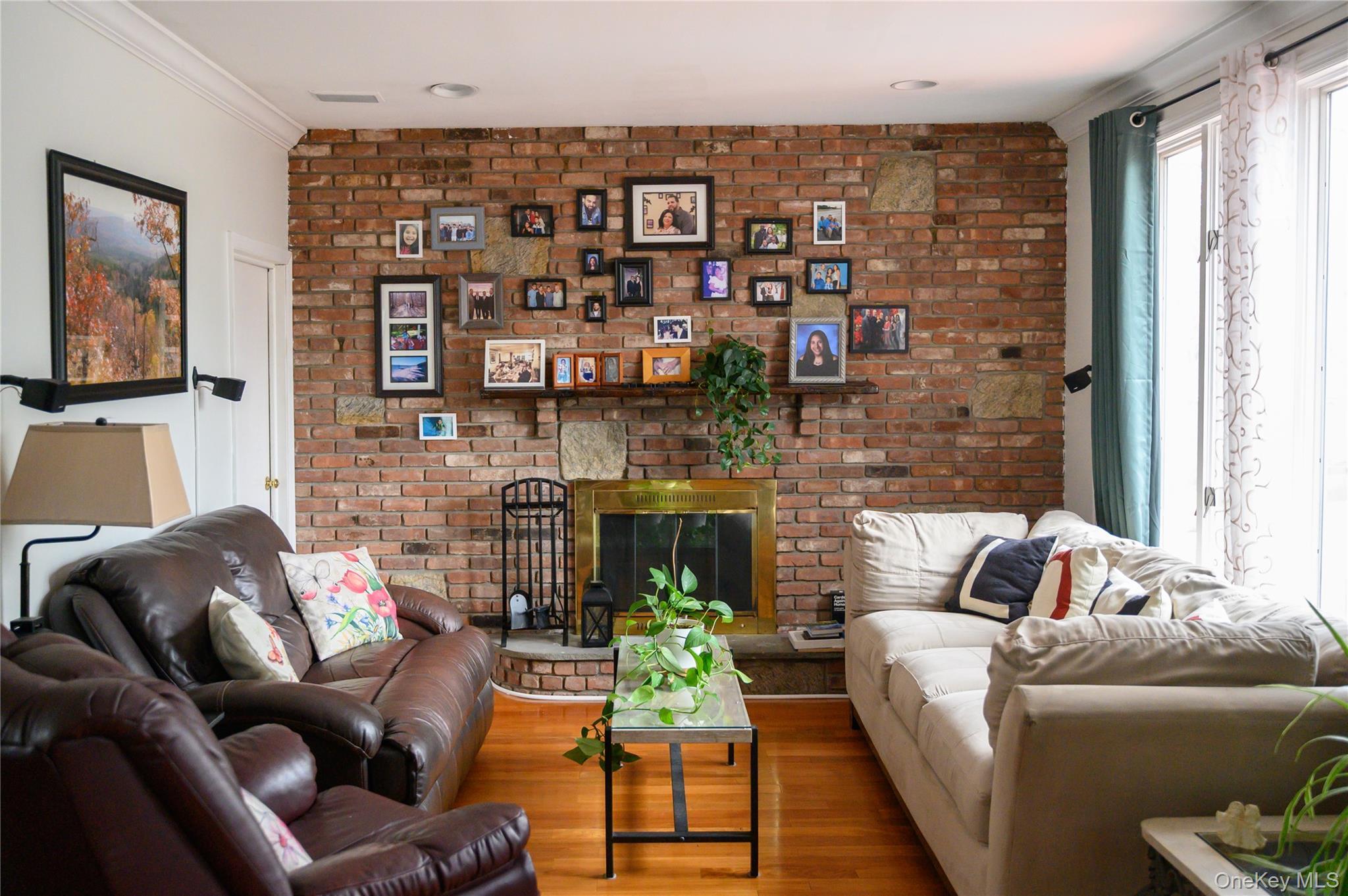 Single Family Chauncey  Suffolk County, NY 11727, MLS-985433-21
