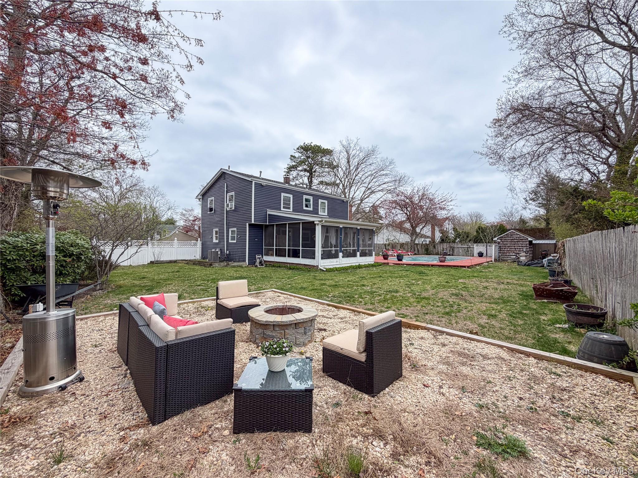 Single Family Chauncey  Suffolk County, NY 11727, MLS-985433-40