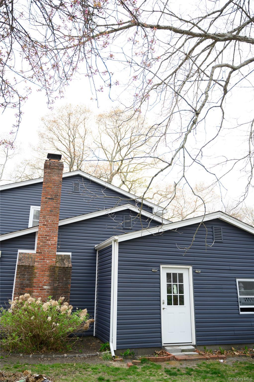 Single Family Chauncey  Suffolk County, NY 11727, MLS-985433-5