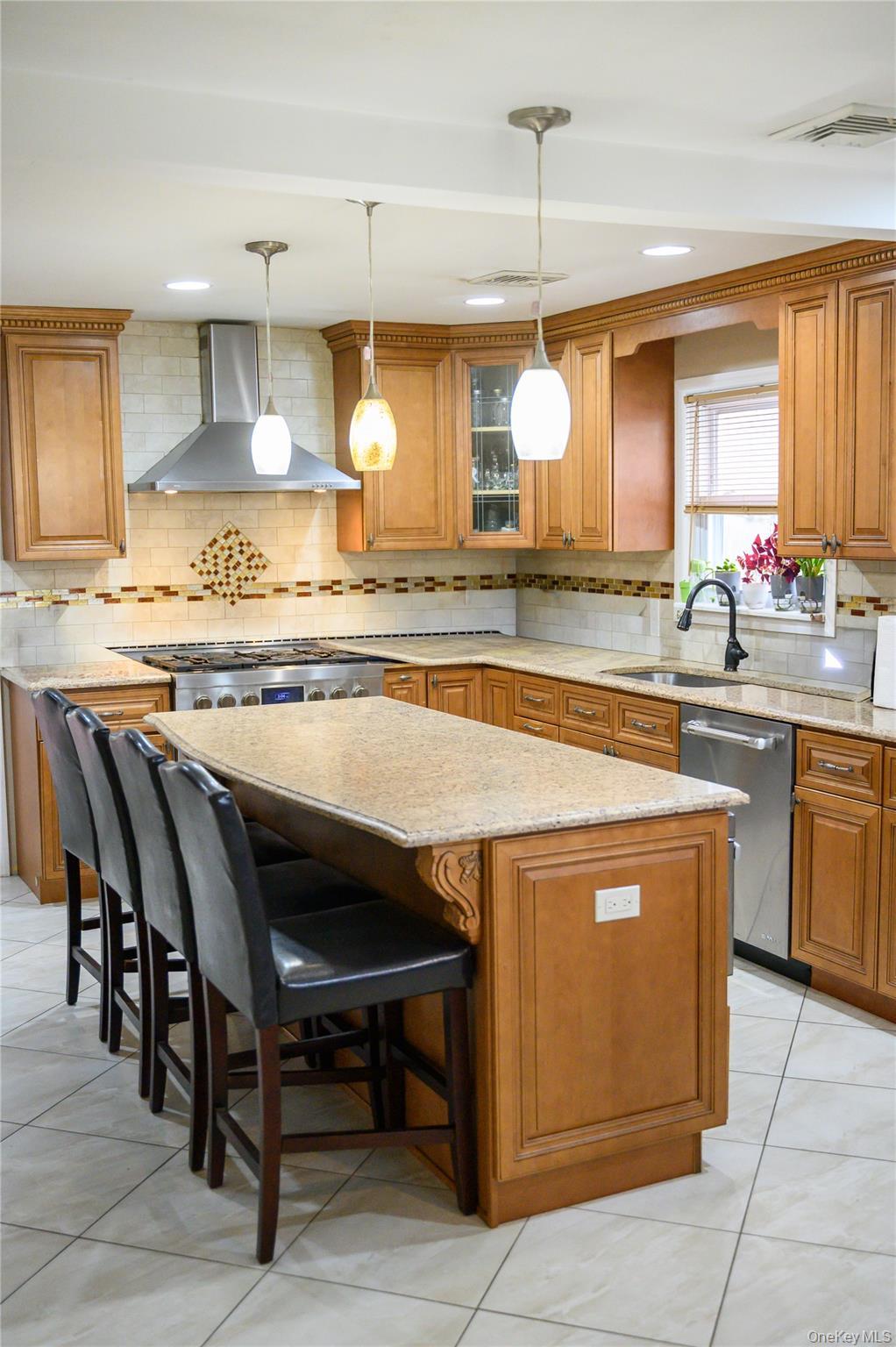 Single Family Chauncey  Suffolk County, NY 11727, MLS-985433-8