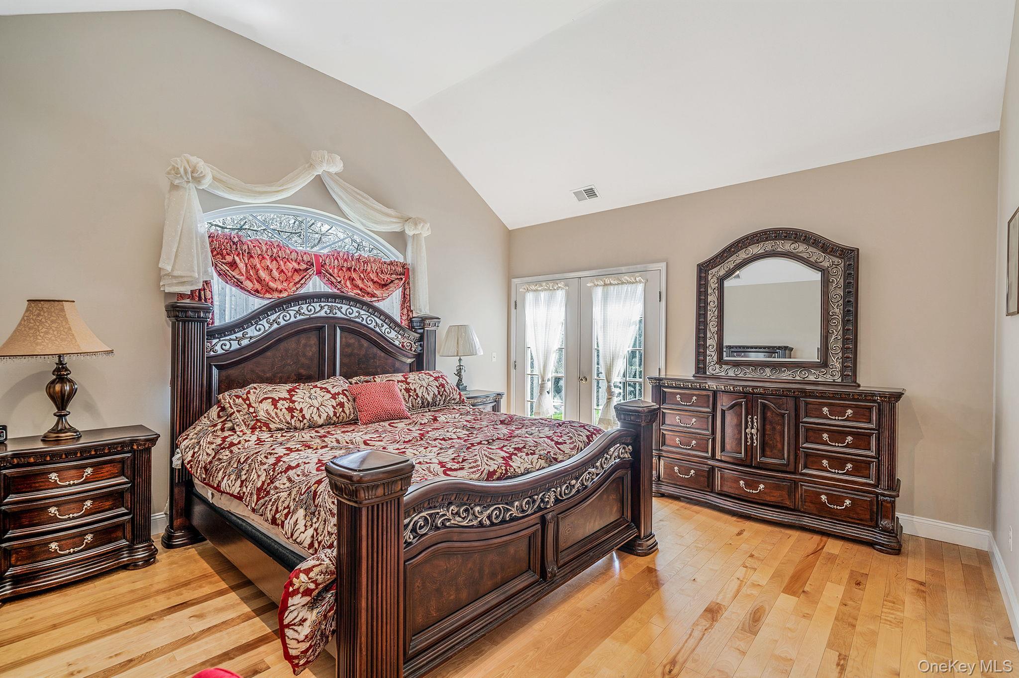 Condo Woodscreek  Suffolk County, NY 11955, MLS-985436-14