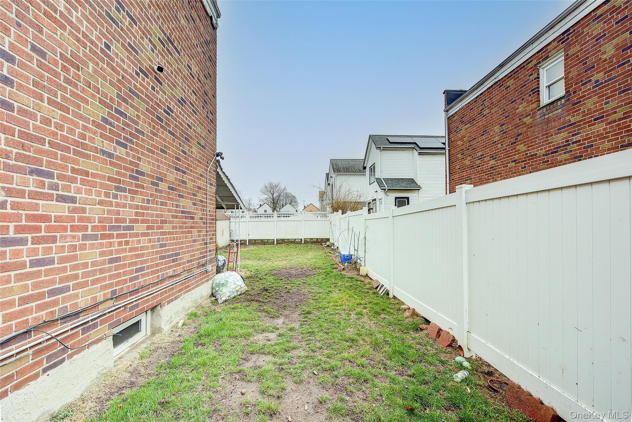 Single Family 99th Avenue Queens, NY 11429, MLS-985437-22