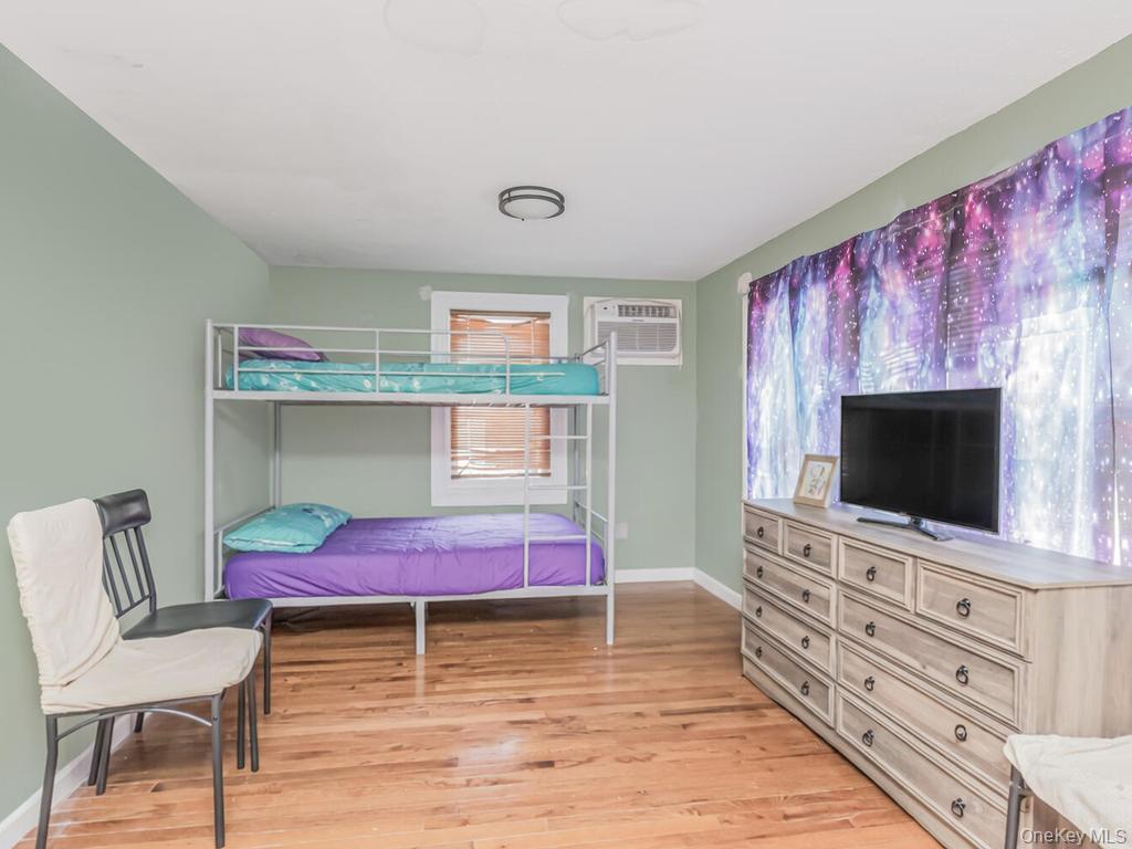 Single Family Beach 91st Queens, NY 11693, MLS-985438-11