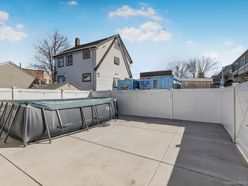 Single Family Beach 91st Queens, NY 11693, MLS-985438-19