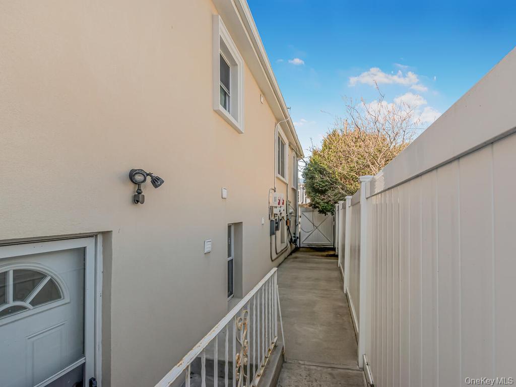 Single Family Beach 91st Queens, NY 11693, MLS-985438-21