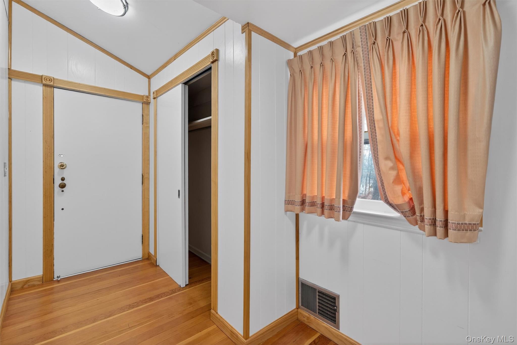 Single Family Weygant  Orange County, NY 10930, MLS-985451-10