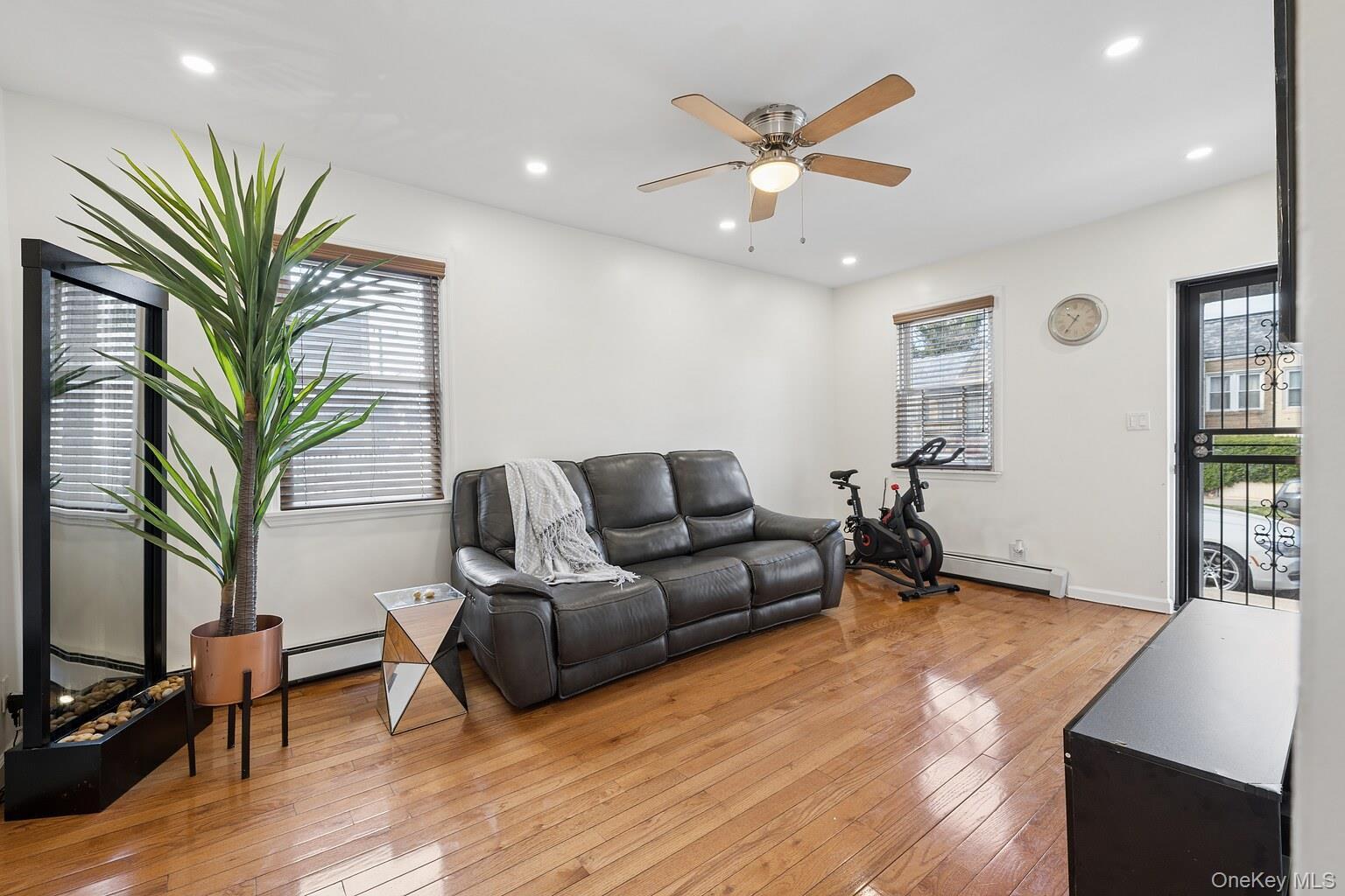 Single Family 183rd Queens, NY 11413, MLS-985475-33