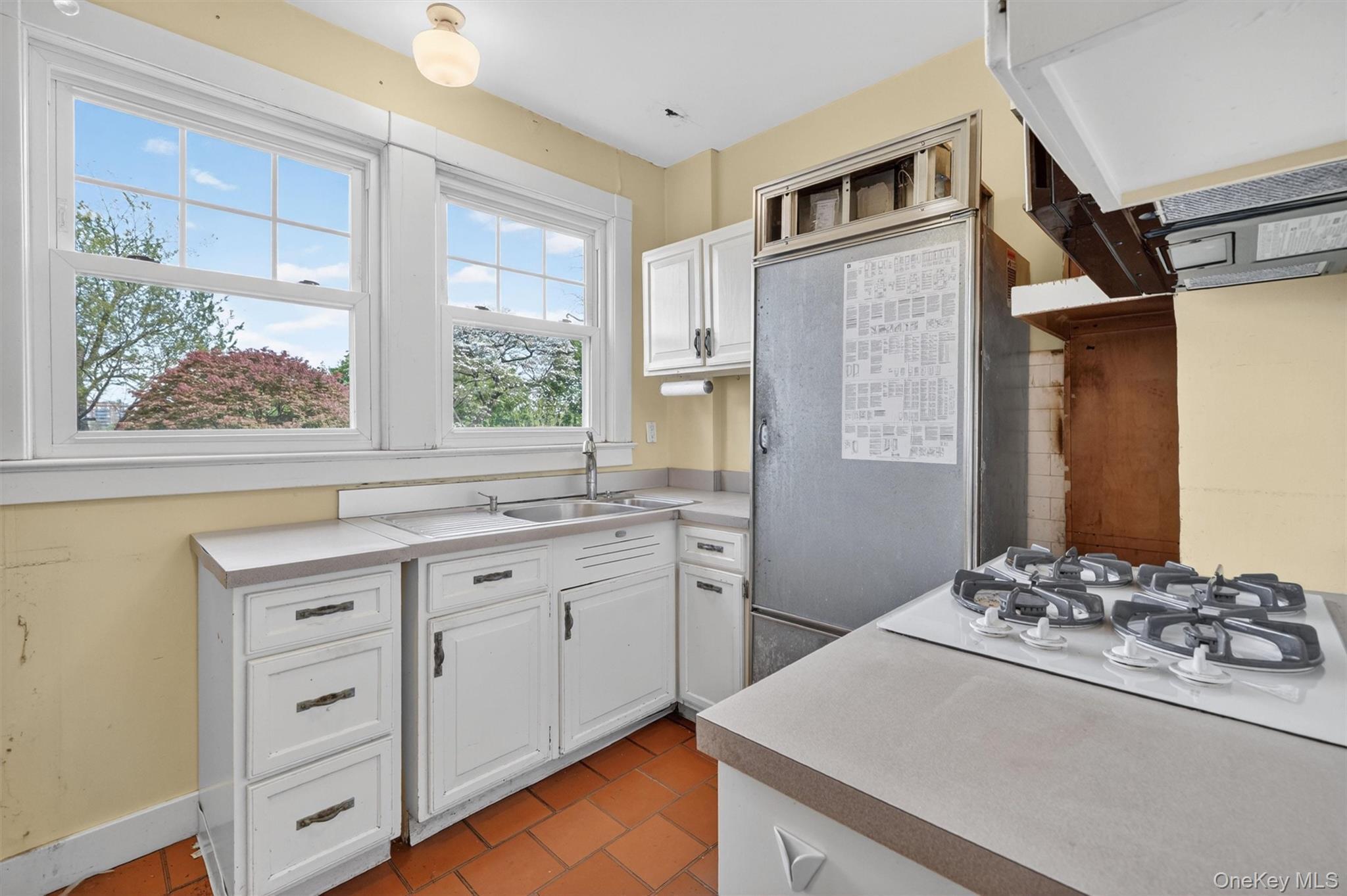 Single Family Winnebago  Westchester County, NY 10710, MLS-985480-19