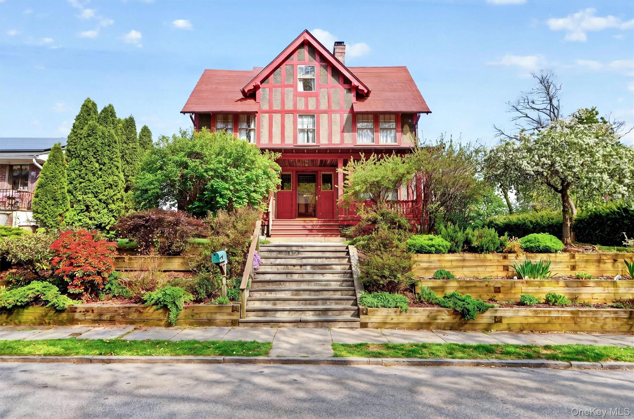 Single Family Winnebago  Westchester County, NY 10710, MLS-985480-2