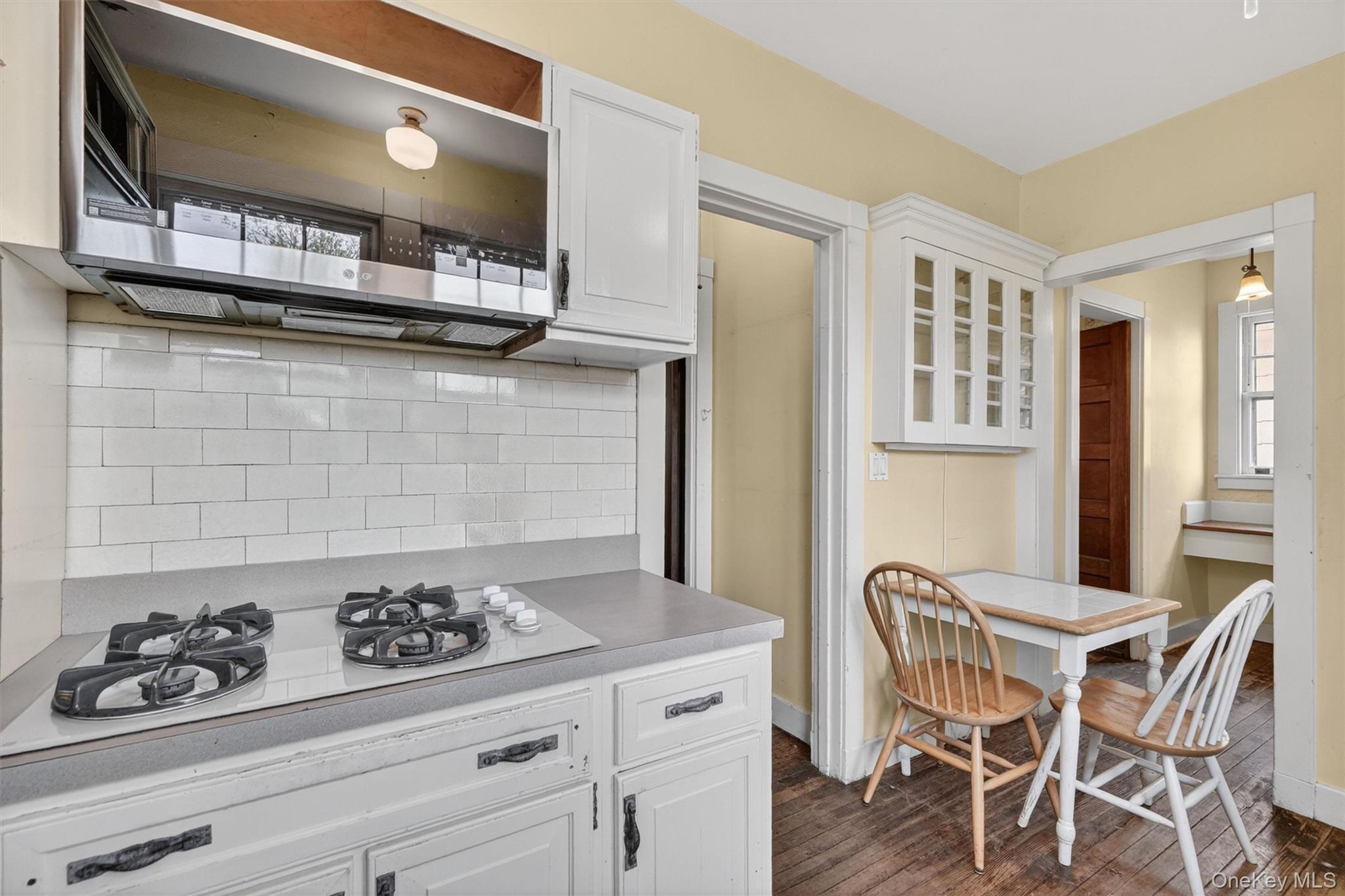 Single Family Winnebago  Westchester County, NY 10710, MLS-985480-21