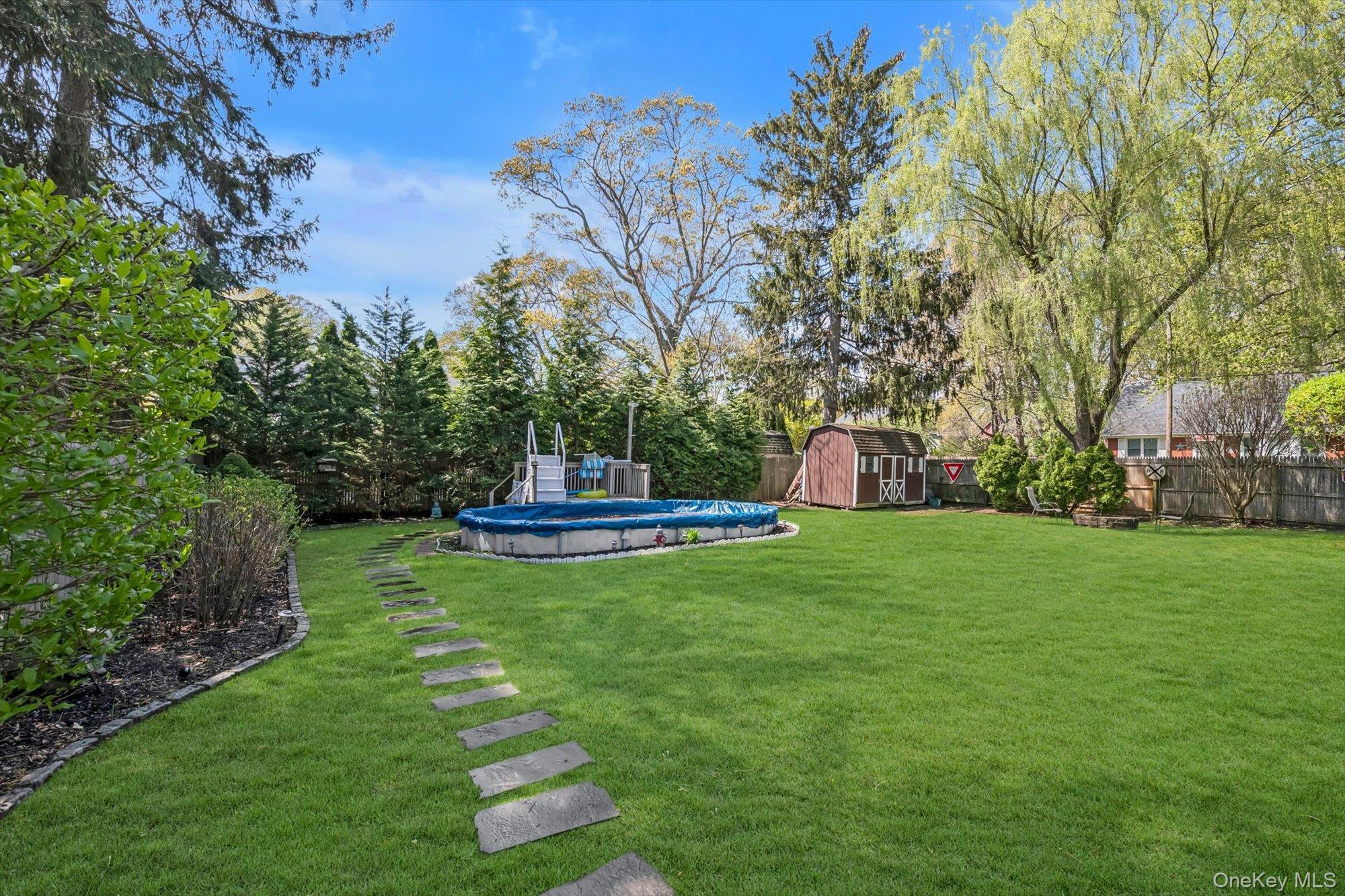 Single Family Grant  Suffolk County, NY 11731, MLS-985498-25
