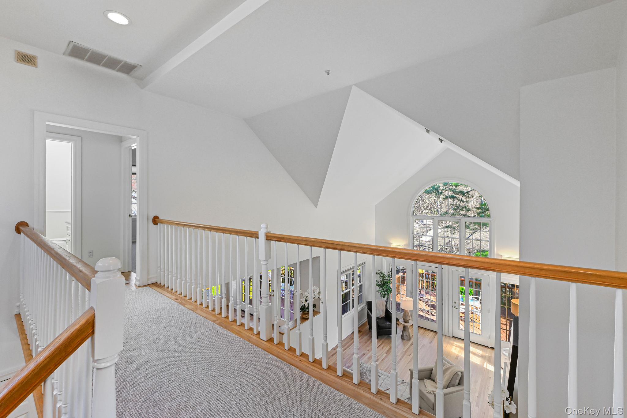 Condo Cross River  Westchester County, NY 10549, MLS-985519-24