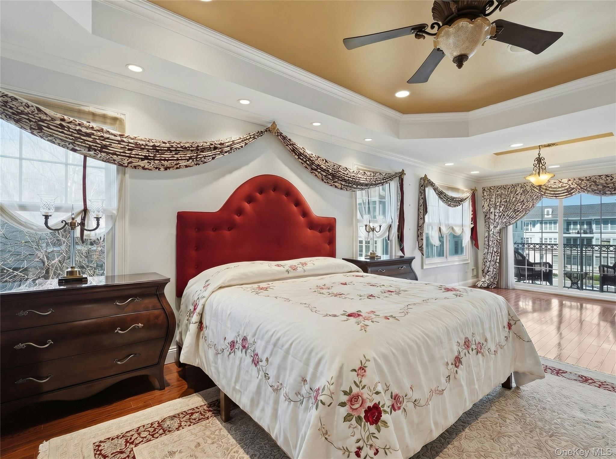 Condo Pacing  Nassau County, NY 11590, MLS-985533-23