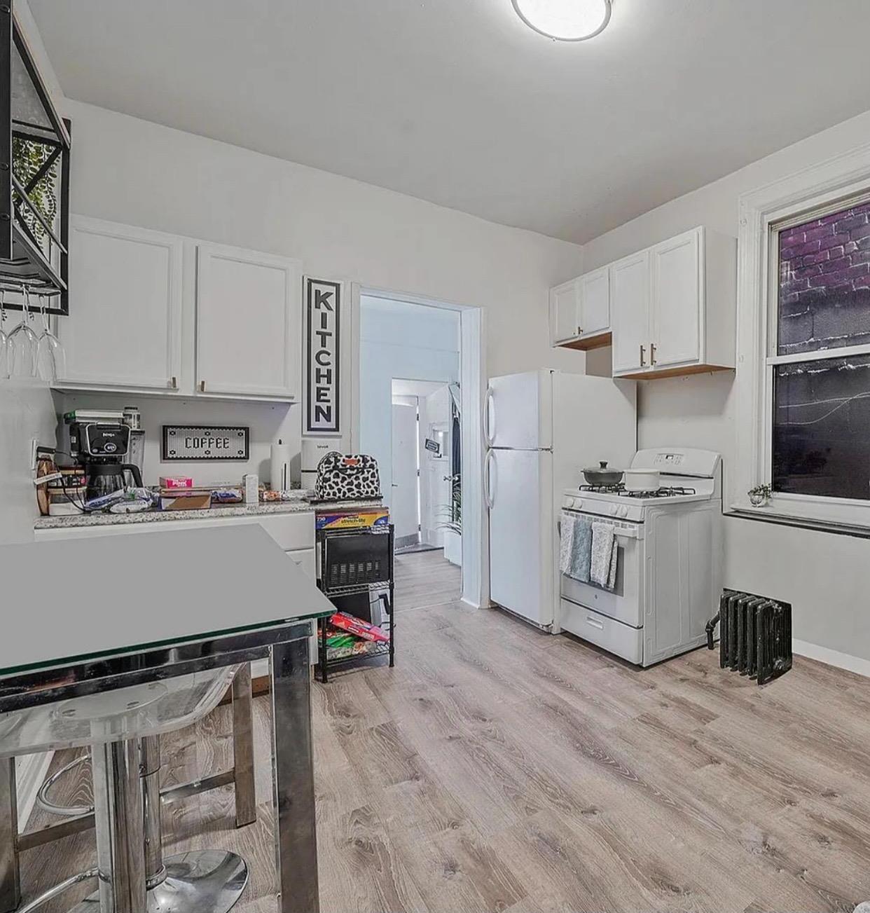 Single Family Lafayette  Bronx, NY 10465, MLS-985551-16
