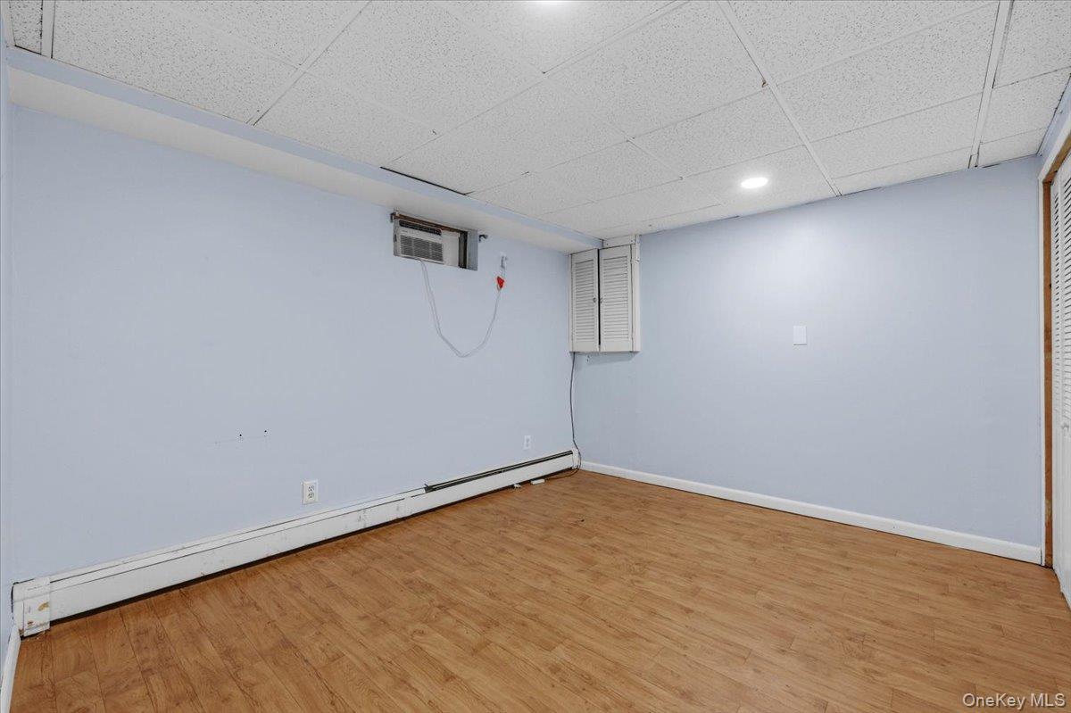 Single Family Seitz  Nassau County, NY 11714, MLS-985554-19