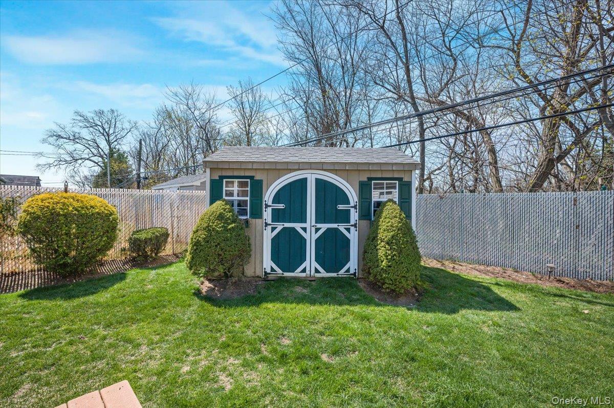 Single Family Seitz  Nassau County, NY 11714, MLS-985554-26