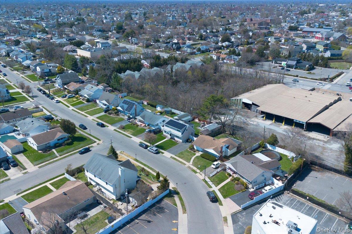 Single Family Seitz  Nassau County, NY 11714, MLS-985554-31