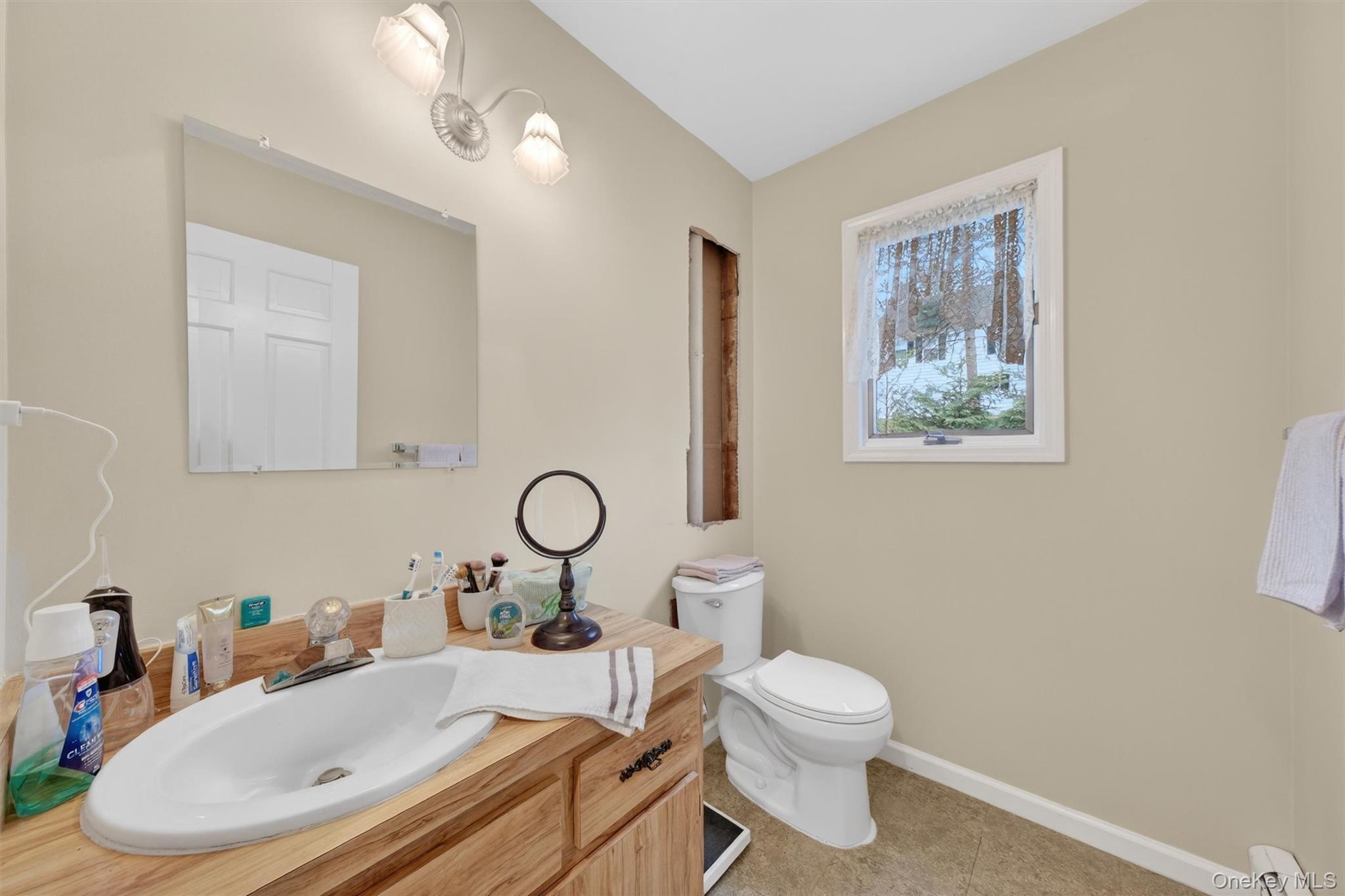 Single Family Vineyard  Ulster County, NY 12528, MLS-985578-12