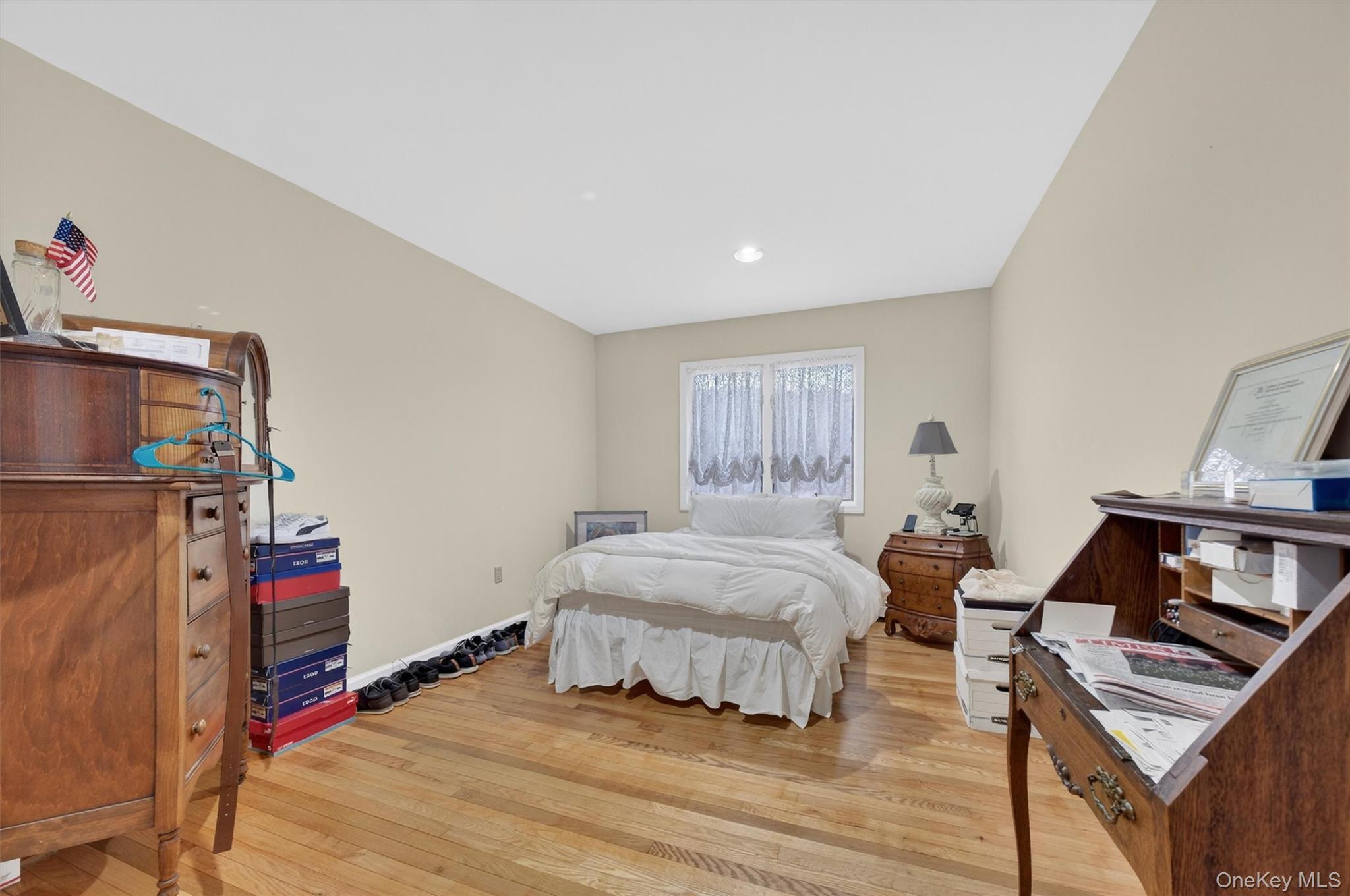 Single Family Vineyard  Ulster County, NY 12528, MLS-985578-16