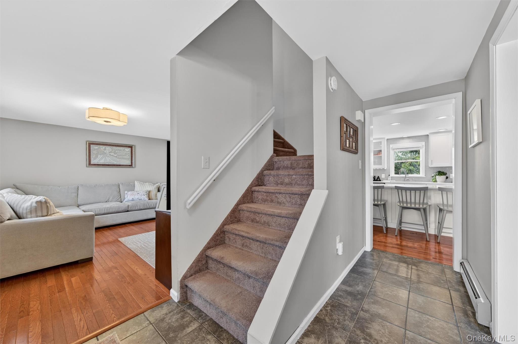 Single Family Livingston  Orange County, NY 10940, MLS-985594-3