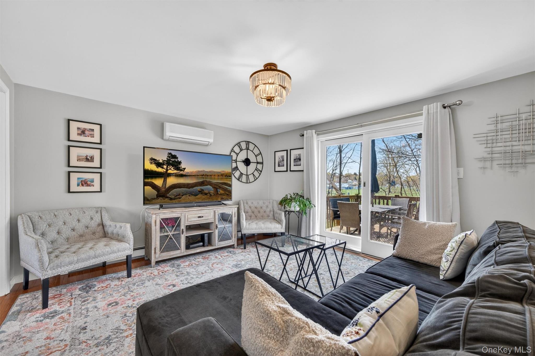 Single Family Livingston  Orange County, NY 10940, MLS-985594-7