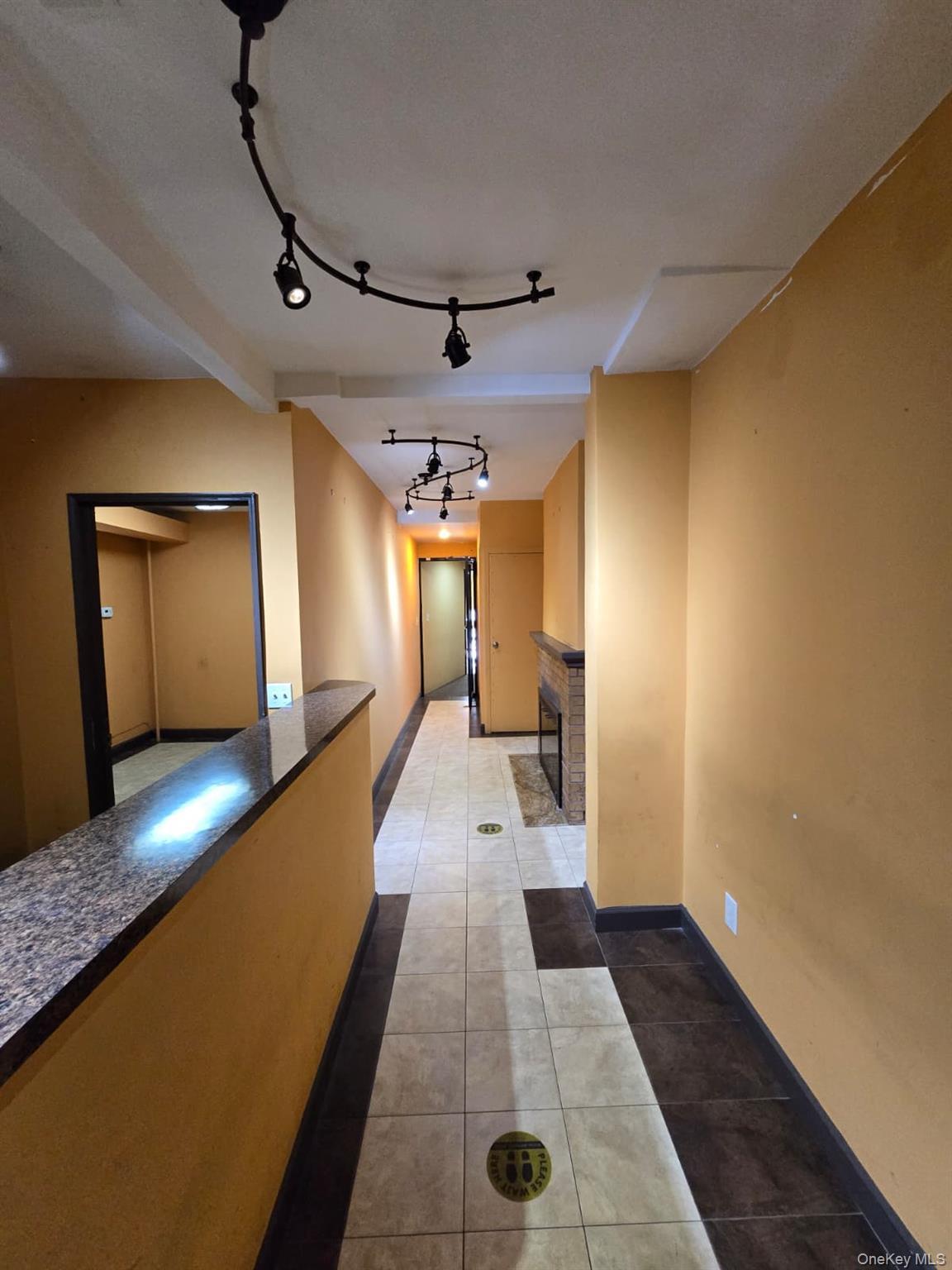 Commercial Lease Crossbay  Queens, NY 11417, MLS-985599-8