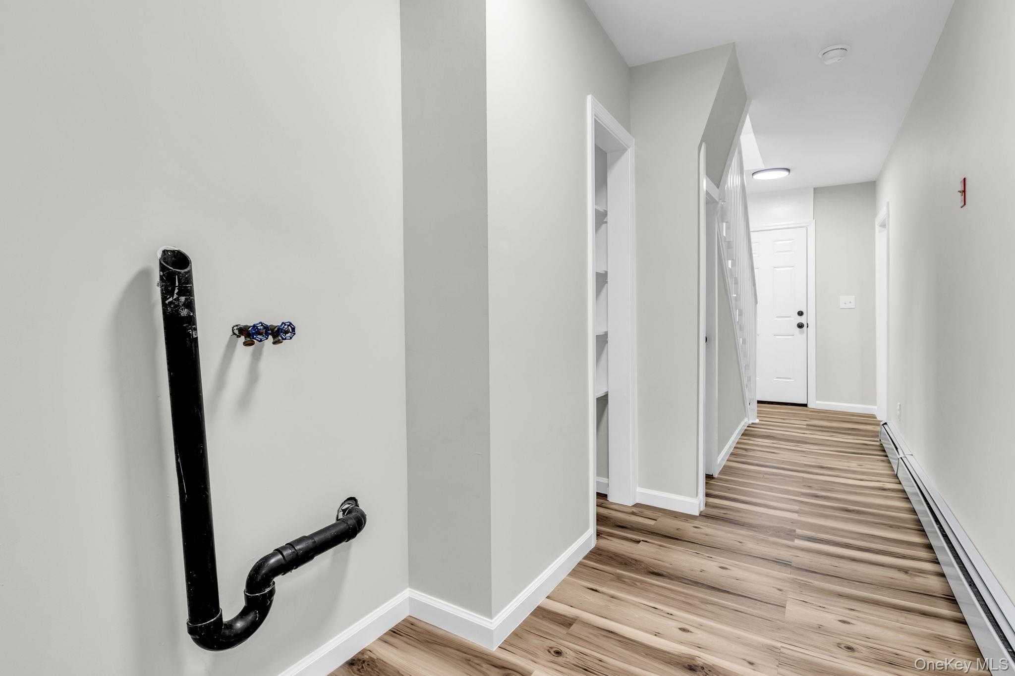 Single Family Glenwood  Dutchess County, NY 12603, MLS-985606-18