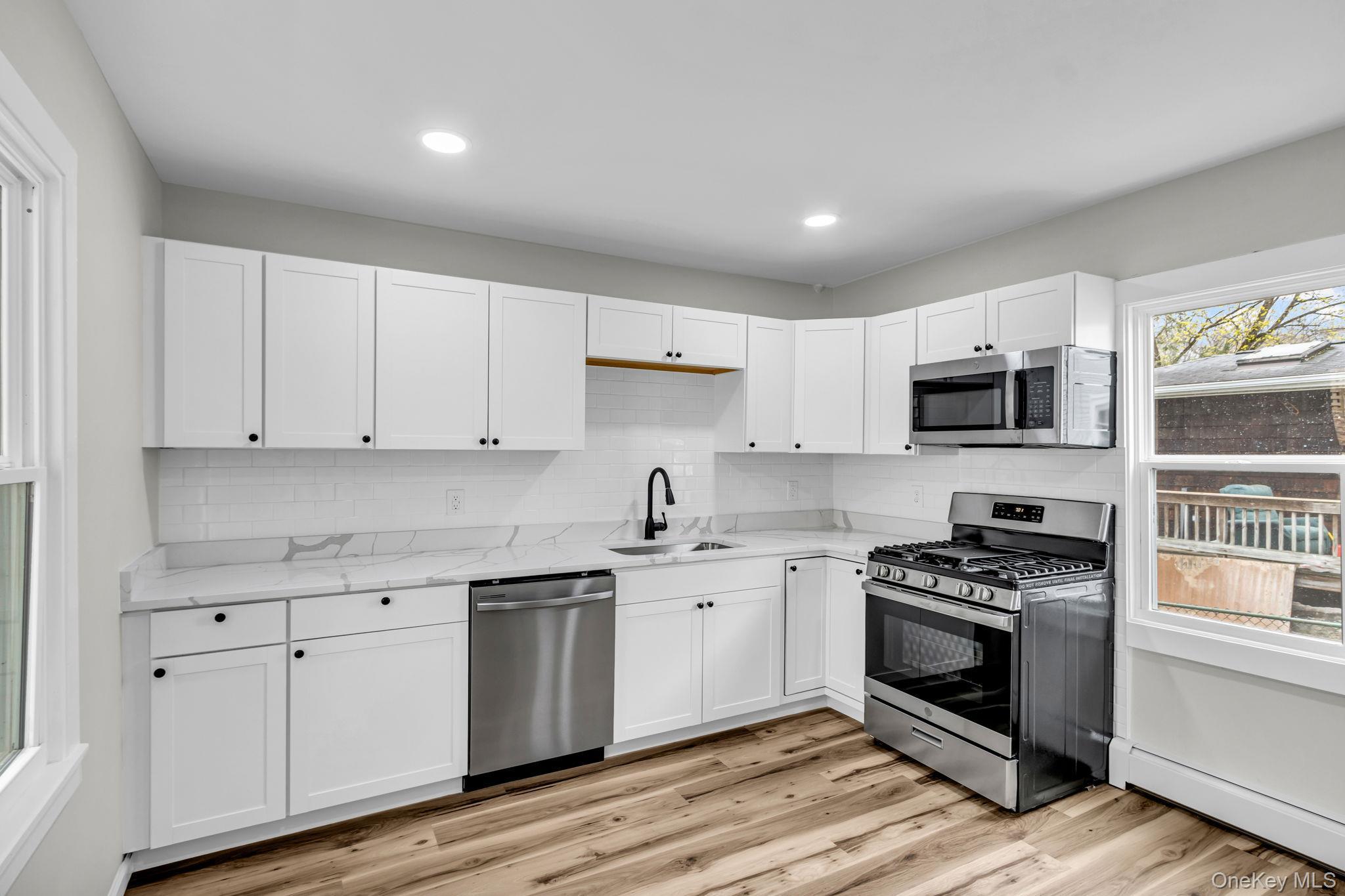 Single Family Glenwood  Dutchess County, NY 12603, MLS-985606-2