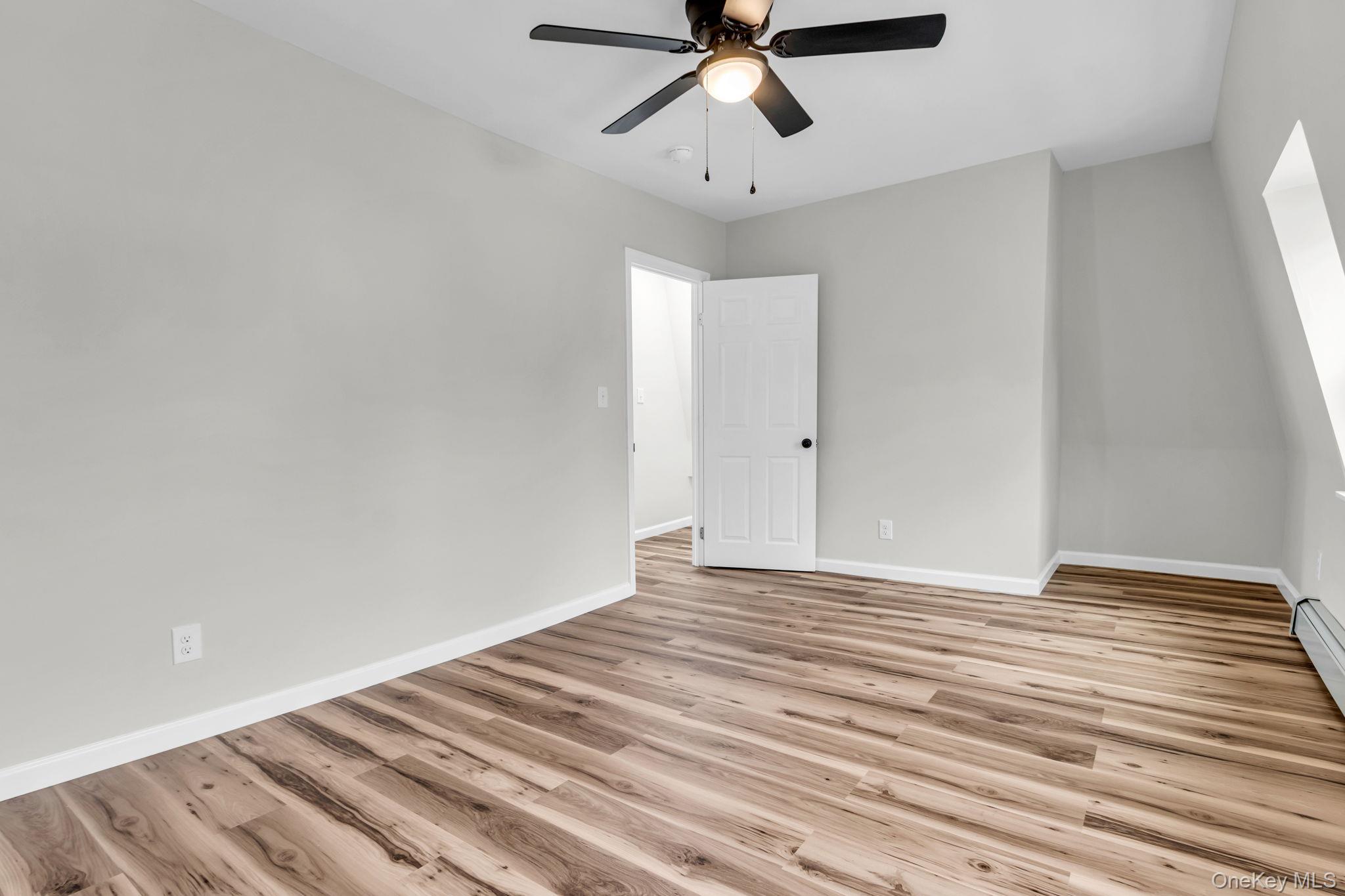 Single Family Glenwood  Dutchess County, NY 12603, MLS-985606-33