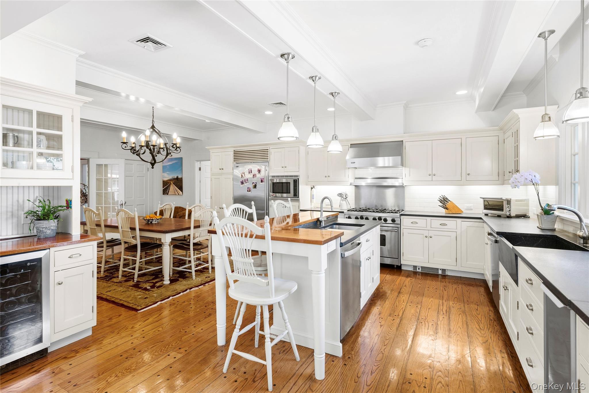 Single Family Middle Drive Nassau County, NY 11030, MLS-985610-13