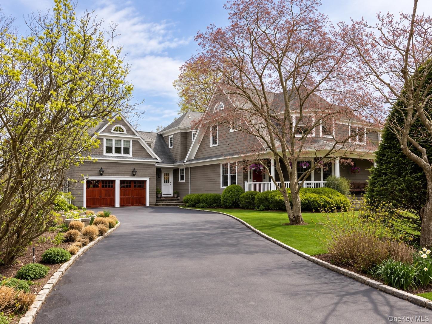 Single Family Middle Drive Nassau County, NY 11030, MLS-985610-2