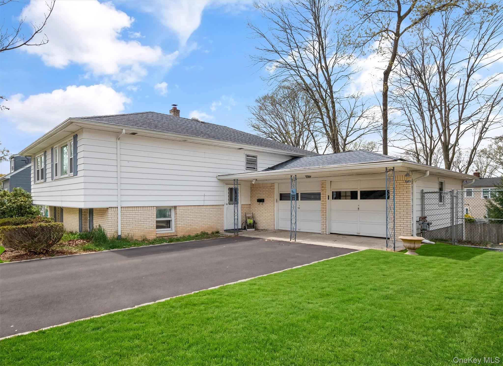 Single Family Willow  Rockland County, NY 10901, MLS-985614-2