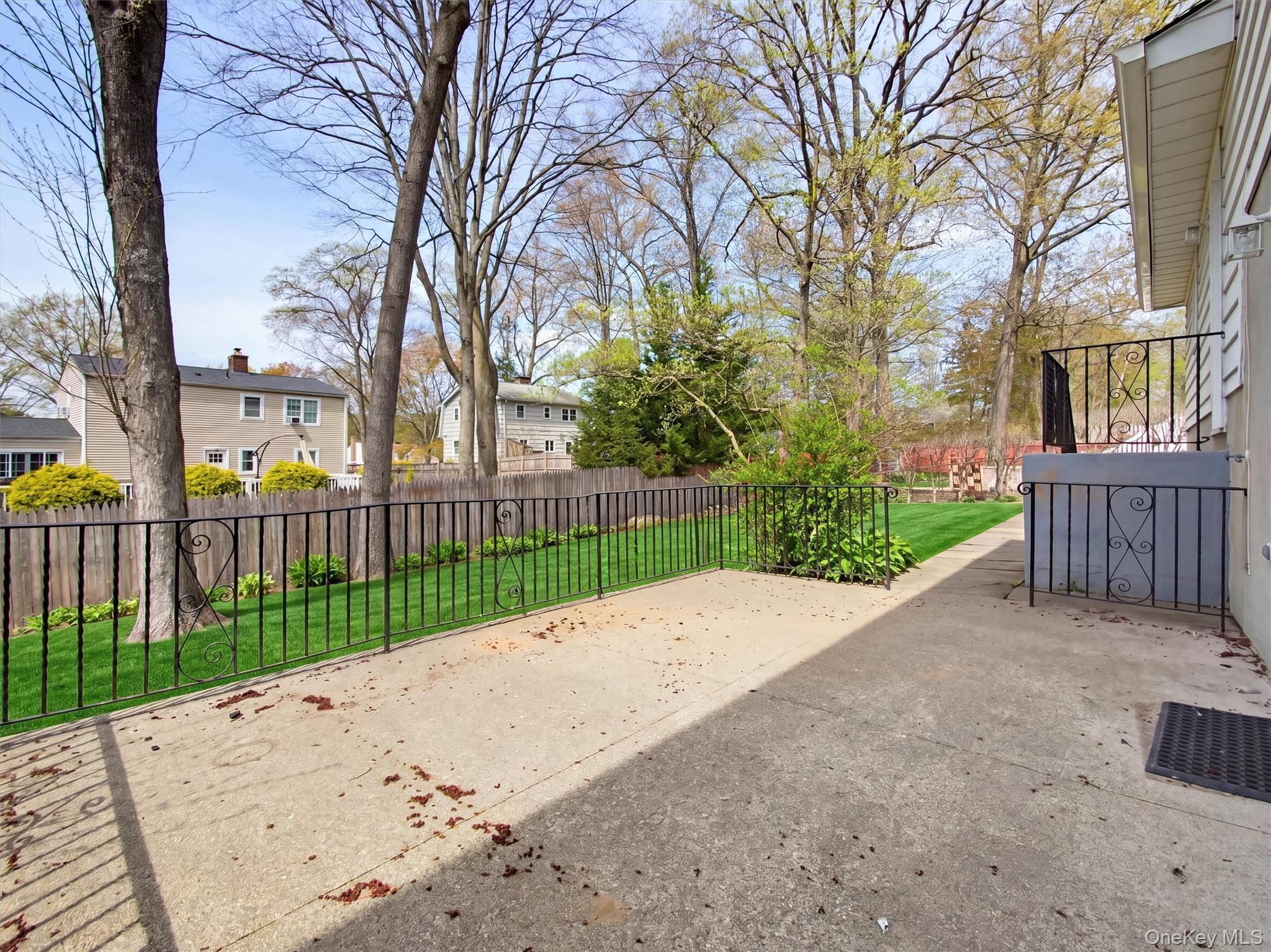 Single Family Willow  Rockland County, NY 10901, MLS-985614-20